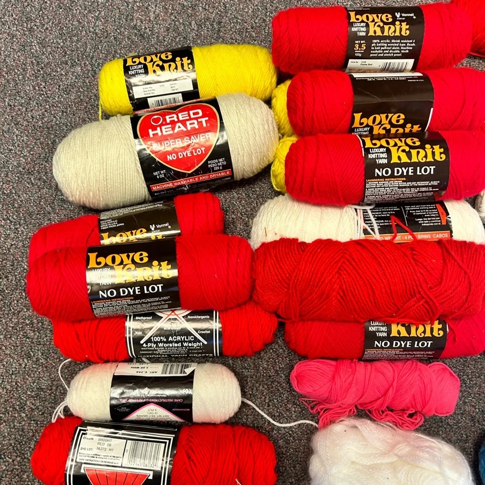 Vintage Yarn lot - Picture 2 of 7